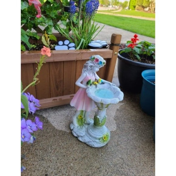 Fairy Garden Statue, Solar Garden Angel Figurine Outdoor Decoration Waterproof - Picture 3 of 6